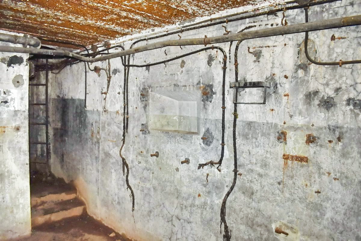 Ligne Maginot - SEELBERG OUEST - (Casemate d'infanterie) - Chambre de tir et accès à la cloche - Daniel Froehly