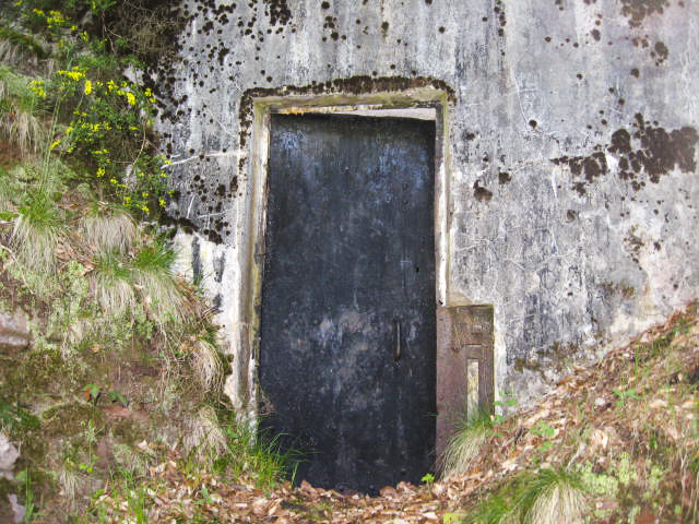 Ligne Maginot - V - (Chambre de coupure) - La porte d'entrée - Christian LENHARD