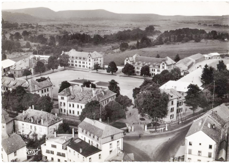 Ligne Maginot - CASERNE TEYSSIER - 37°RIF - (Camp de sureté) - Carte postale - CIM (Combier Imprimeur Mâcon)