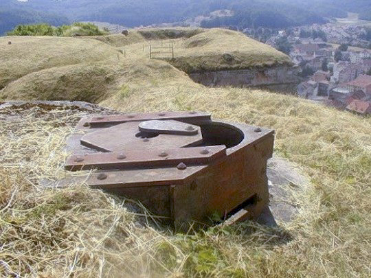 Ligne Maginot - CITADELLE DE BITCHE OUEST - (Observatoire d'infanterie) -  - www.lignemaginot.com