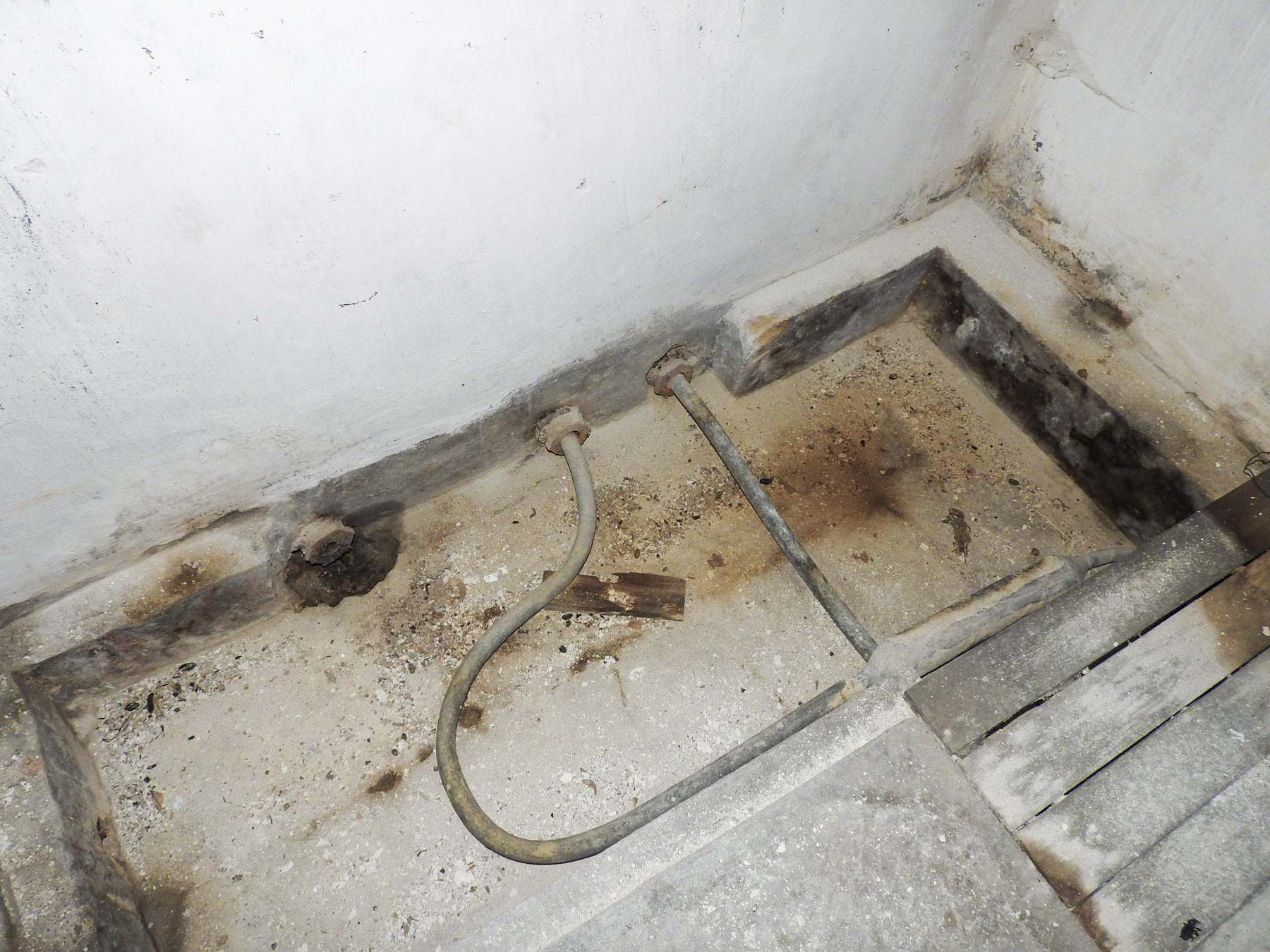 Ligne Maginot - CU2 - (Chambre de coupure) - Les câbles téléphoniques - STENGER Mathieu