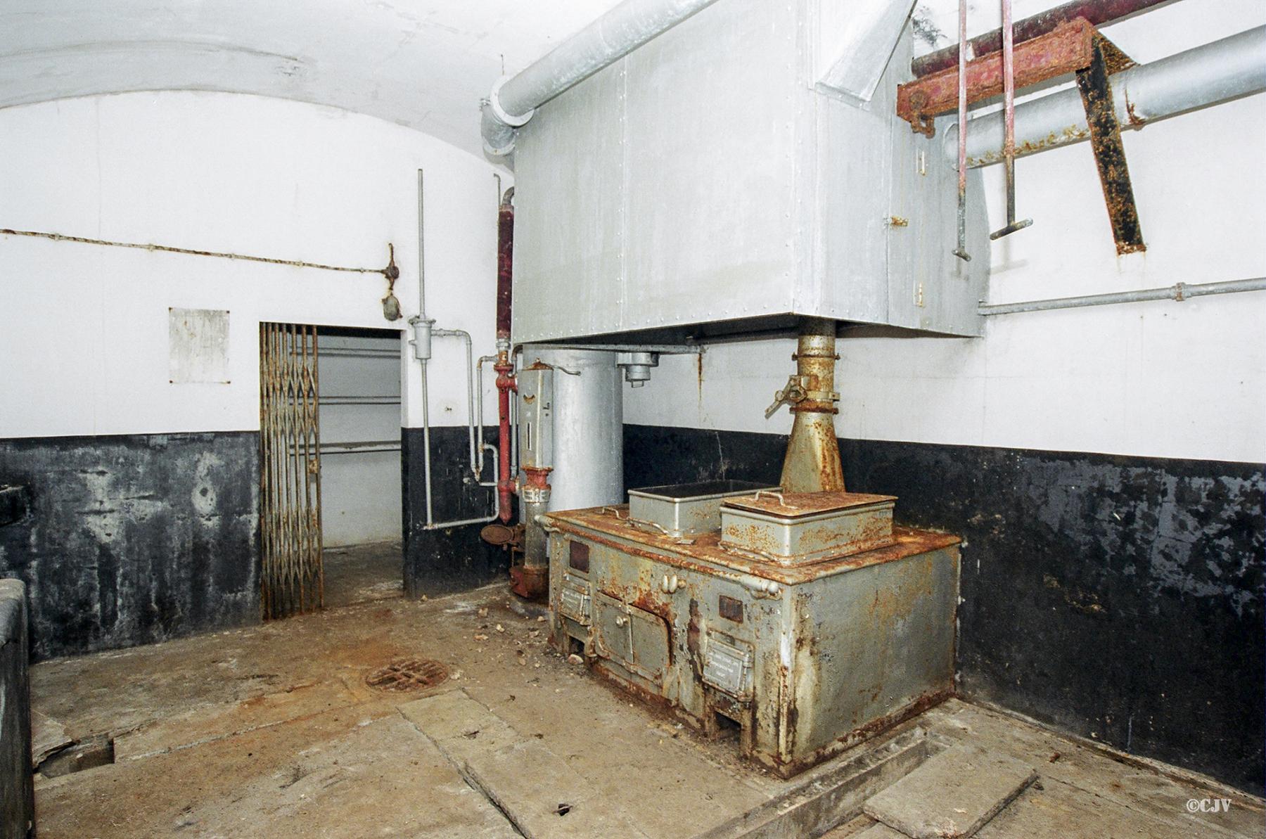 Ligne Maginot - Abri du FREUDENBERG - Cuisine
Cuisinière à charbon Bonnaire Zimmermann