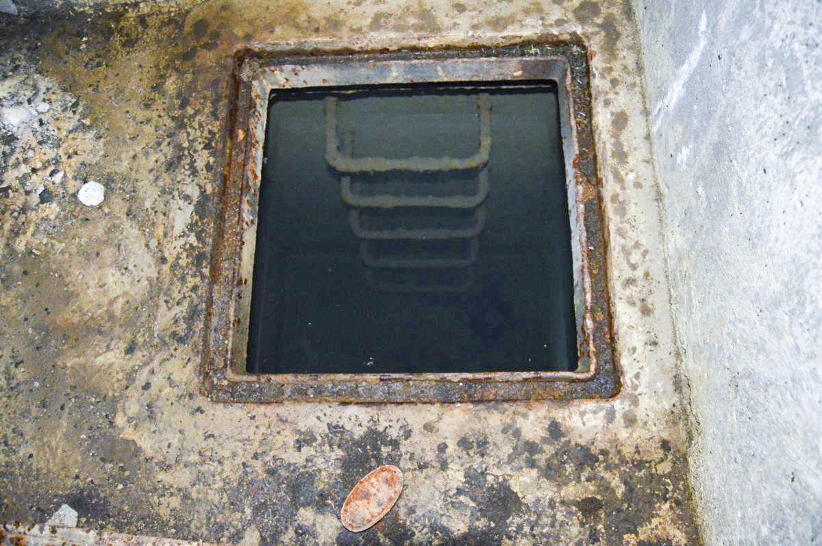 Ligne Maginot - COL DE RESTEFOND (STATION DE CAPTAGE ET POMPAGE D'EAU) - (Divers) -  - Michal Prasil