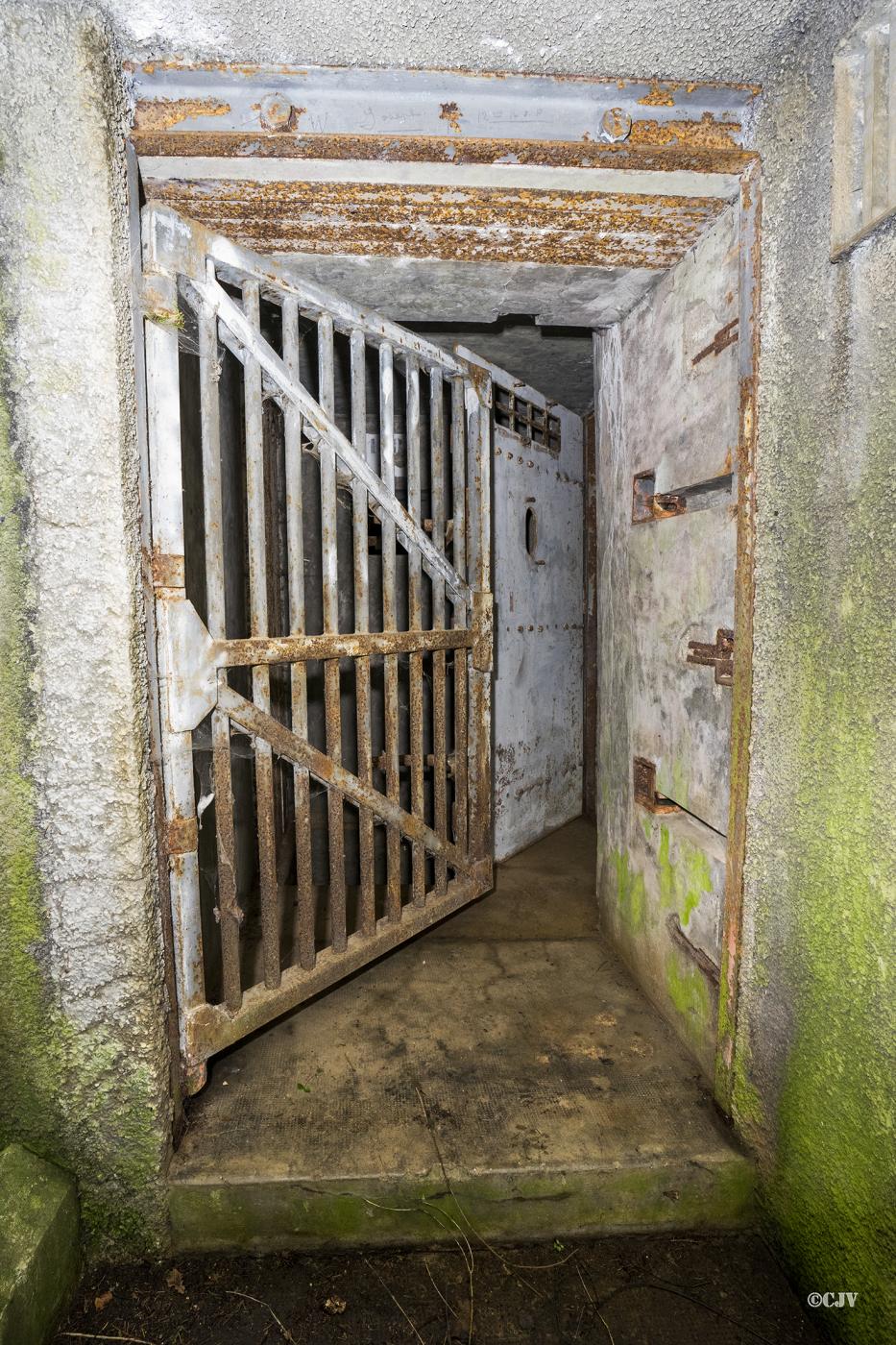 Ligne Maginot - 101 - TIEFENBACH NORD - (Casemate d'infanterie - double) - L'entrée - Lia VERMEULEN