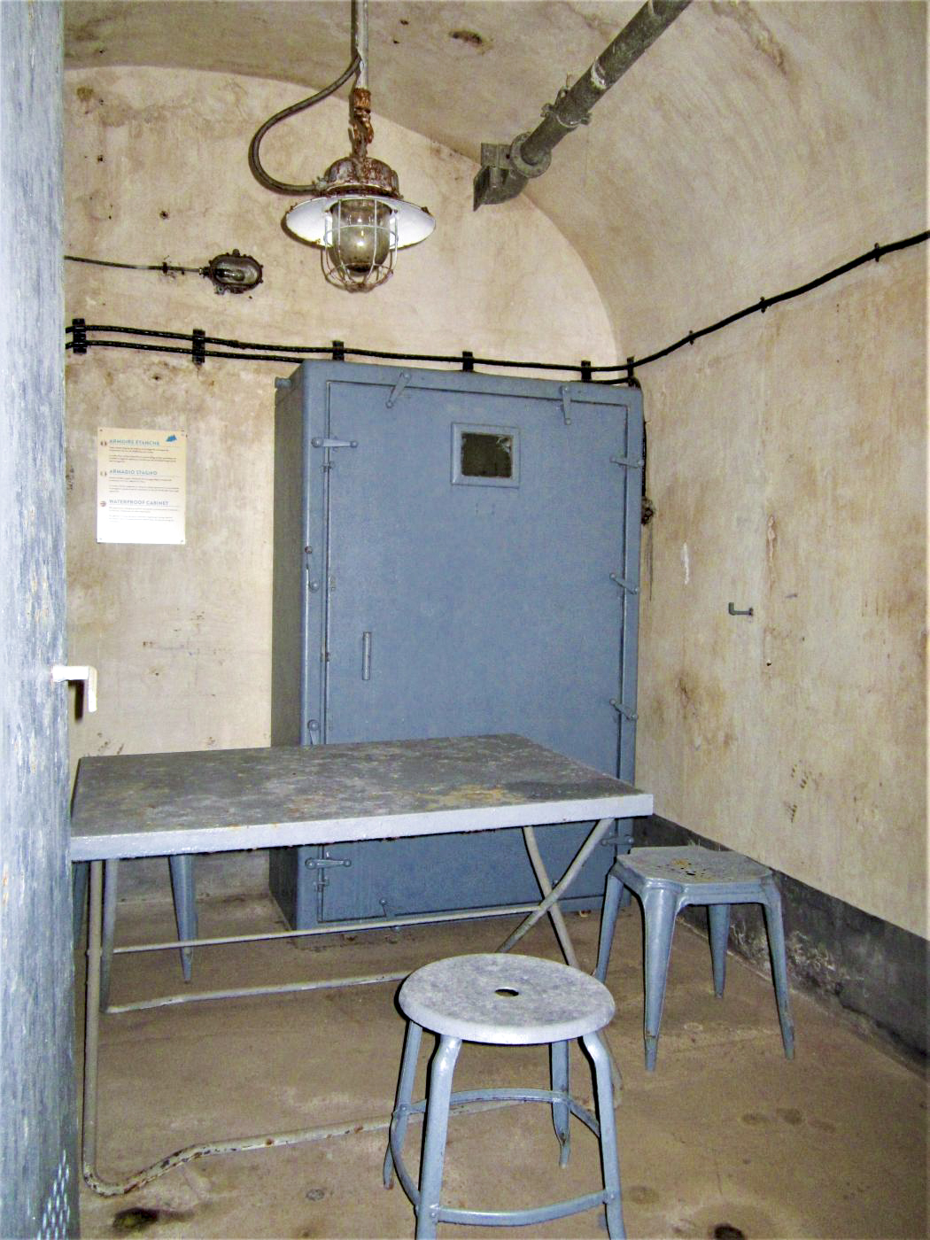 Ligne Maginot - SAINT GOBAIN - (Ouvrage d'infanterie) - Le PC attenant au central téléphonique - Gregory Fuchs