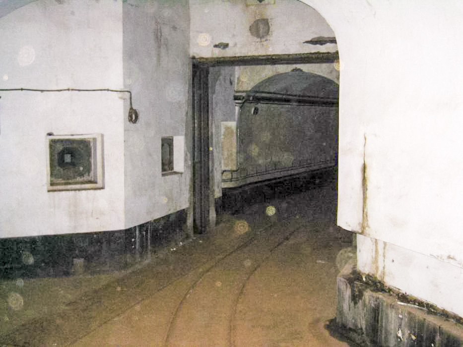 Ligne Maginot - OTTERBIEL - (Ouvrage d'artillerie) - Blockhaus pour défendre la galerie venant de l'entrée - KIMMEL Jean-François