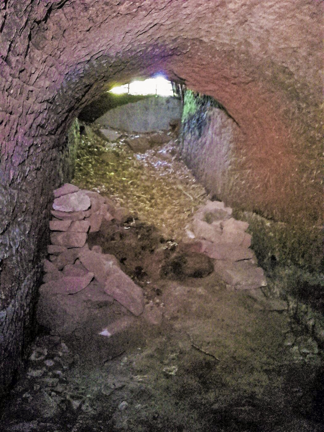 Ligne Maginot - RAMSTEIN - PC375 - (PC de Sous-Quartier) - La rampe (vue de l'intérieur du PC) montant vers la sortie supérieure - Béheffe