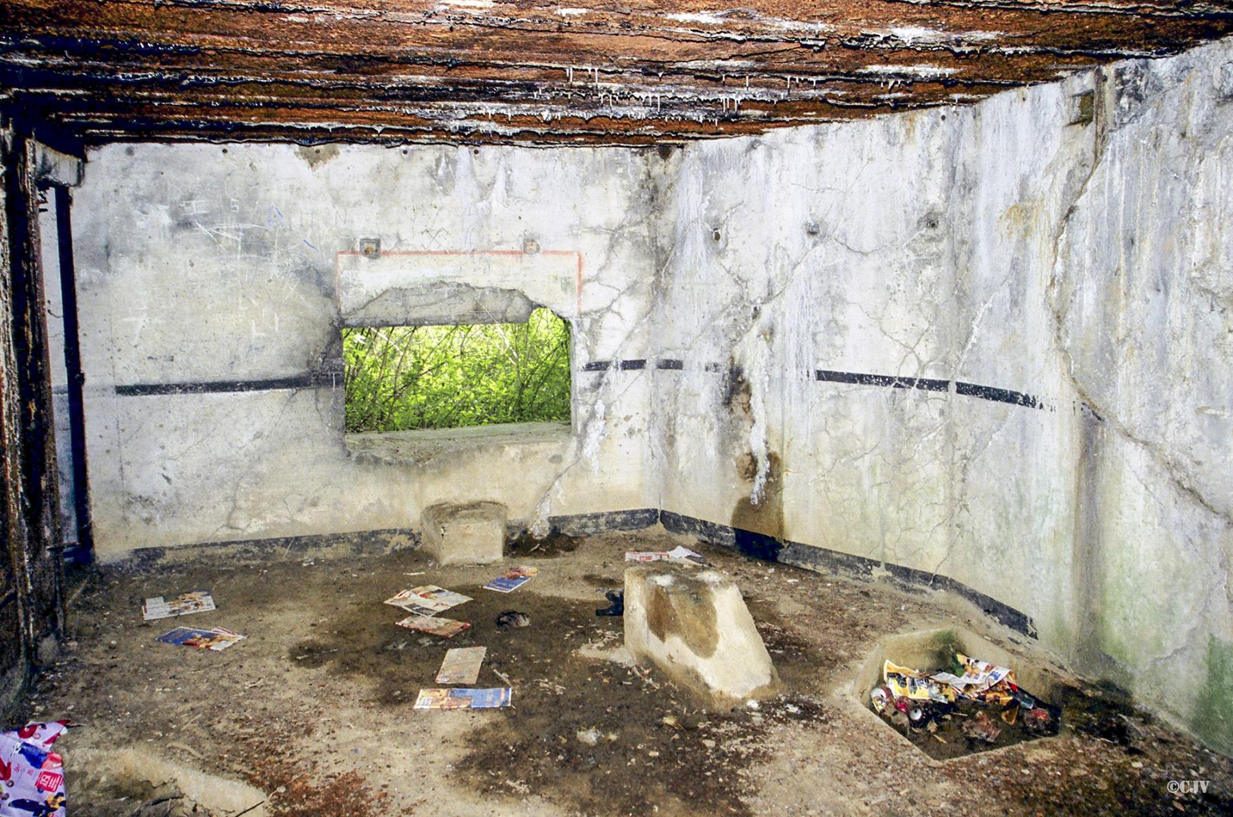 Ligne Maginot - MAULDE SUD OUEST DROITE - (Casemate d'infanterie - Simple) -  - Caspar Vermeulen