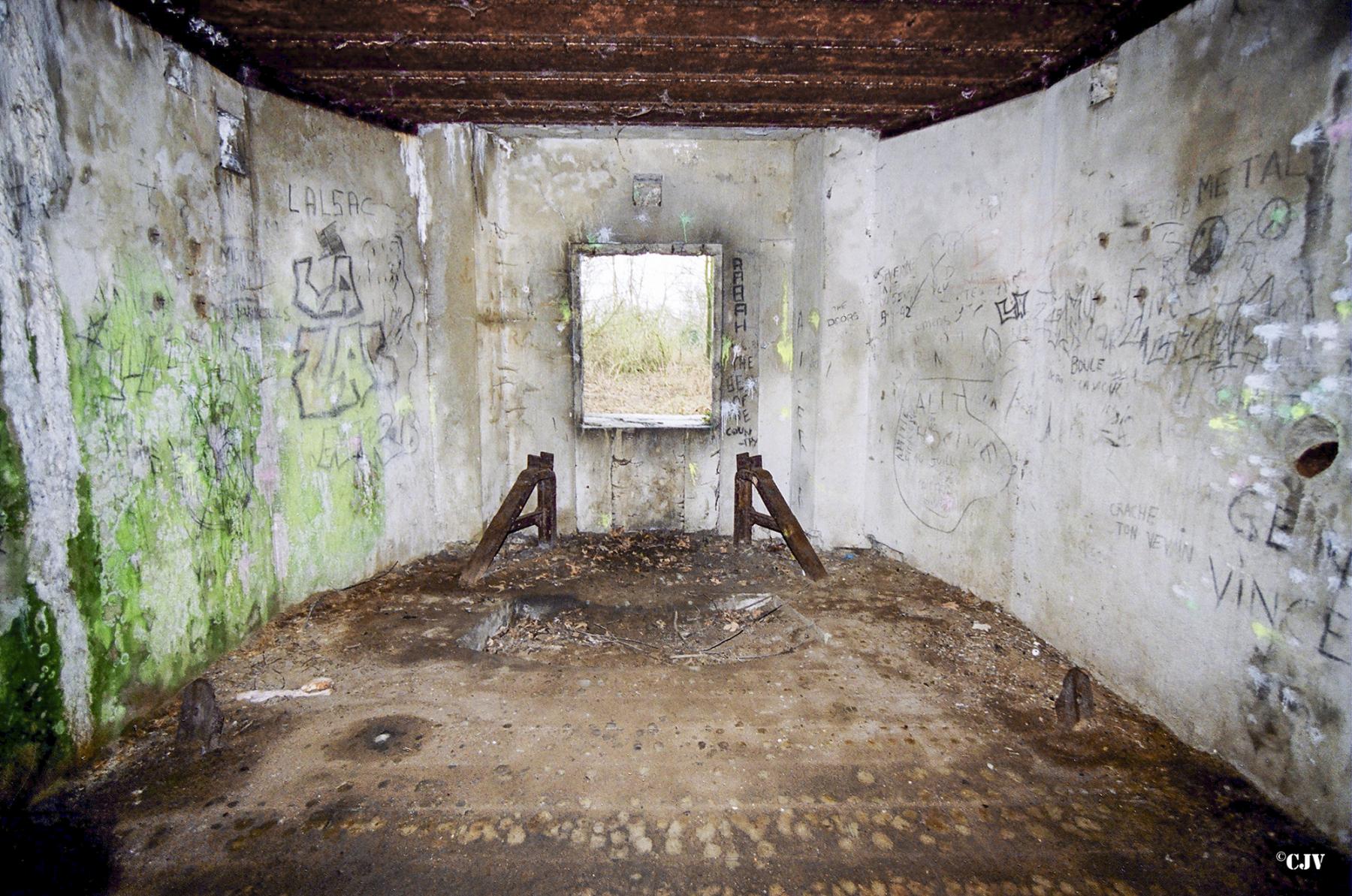Ligne Maginot - FORT DE MAULDE EST - (Casemate d'artillerie) -  - Lia VERMEULEN