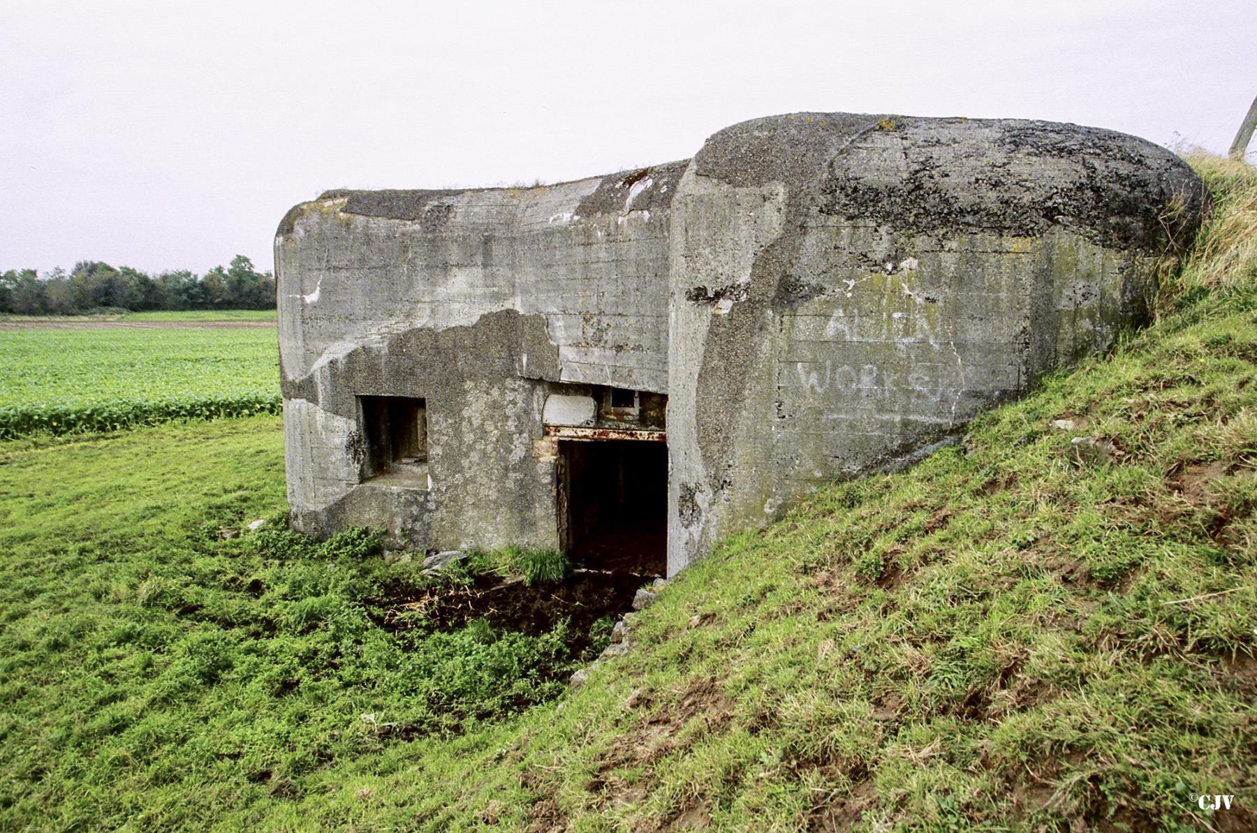 Ligne Maginot - TRINQUETTE - (Casemate d'infanterie - Simple) -  - Lia VERMEULEN
