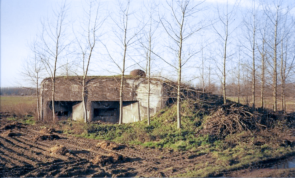 Ligne Maginot - CHATEAU L'ABBAYE - (Casemate d'infanterie - Double) -  - L.DELPLACE