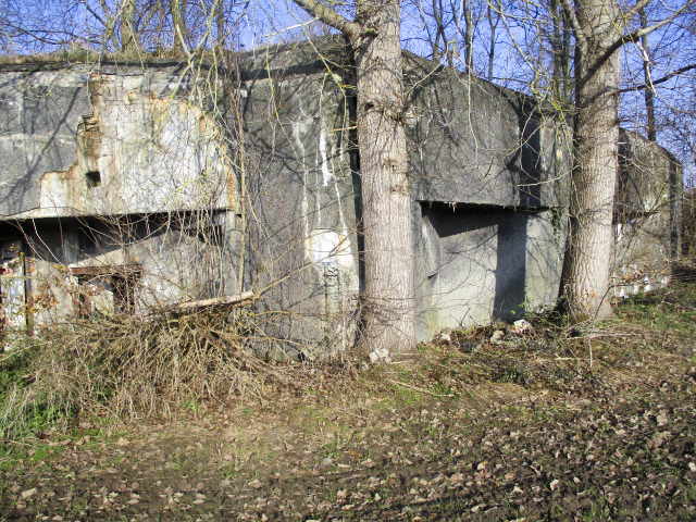Ligne Maginot - CHATEAU L'ABBAYE - (Casemate d'infanterie - Double) -  - Smardz Félix