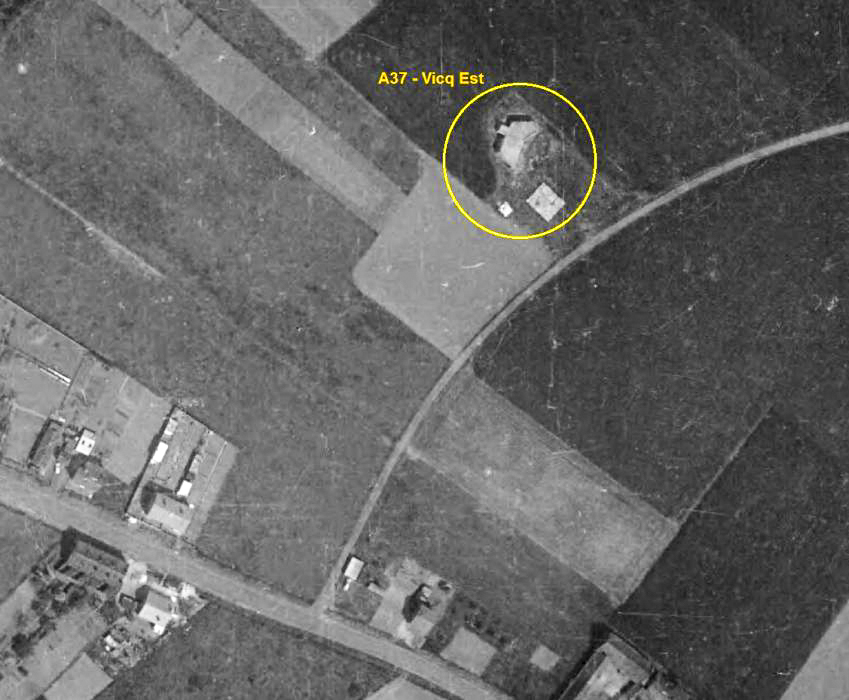 Ligne Maginot - VICQ EST - (Blockhaus lourd type STG / STG-FCR - Double) -  - IGN - Géoportail 1960