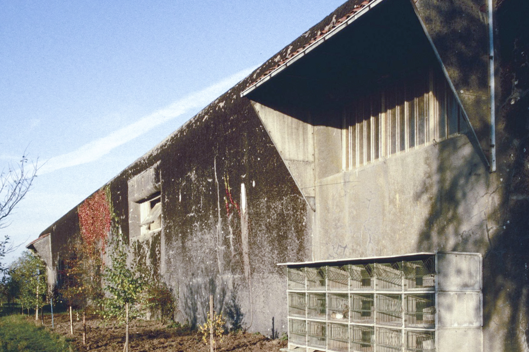 Ligne Maginot - BETTELAINVILLE - (Infrastructures électriques) - Vue du poste en 1996. - MANSUY Michel
