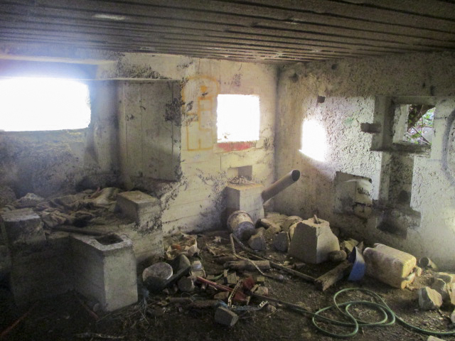 Ligne Maginot - A53 - CEDRE - (Blockhaus lourd type STG / STG-FCR - Double) - Intérieur du blockhaus. - Smardz Félix