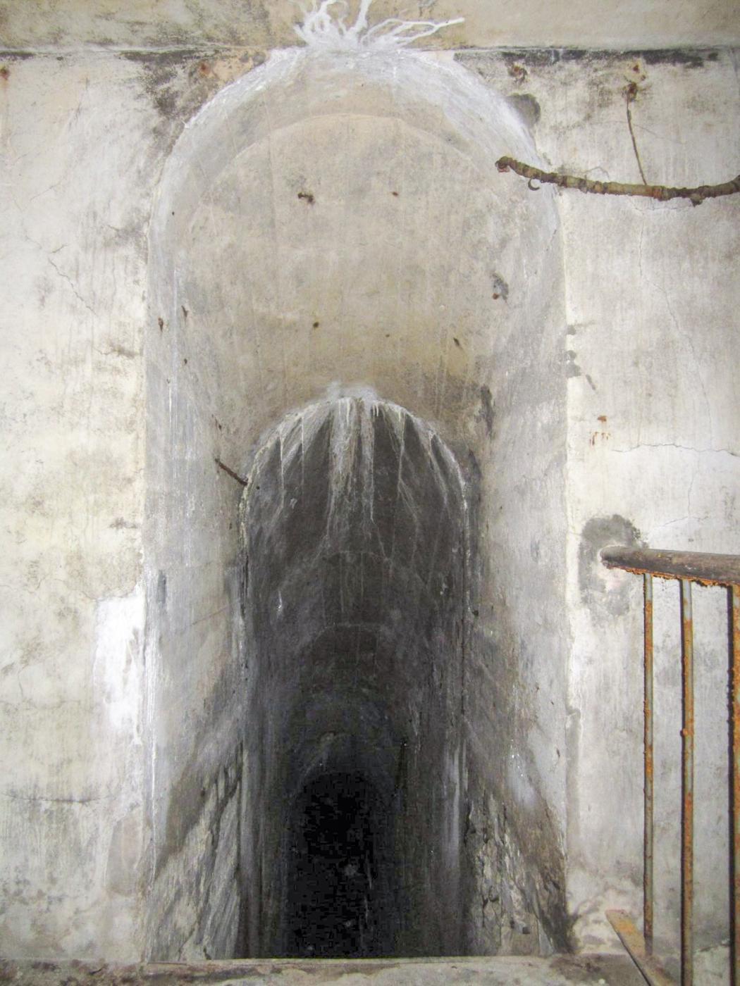 Ligne Maginot - AMODON - (Abri) - Escalier vers l'abri - Gregory Fuchs