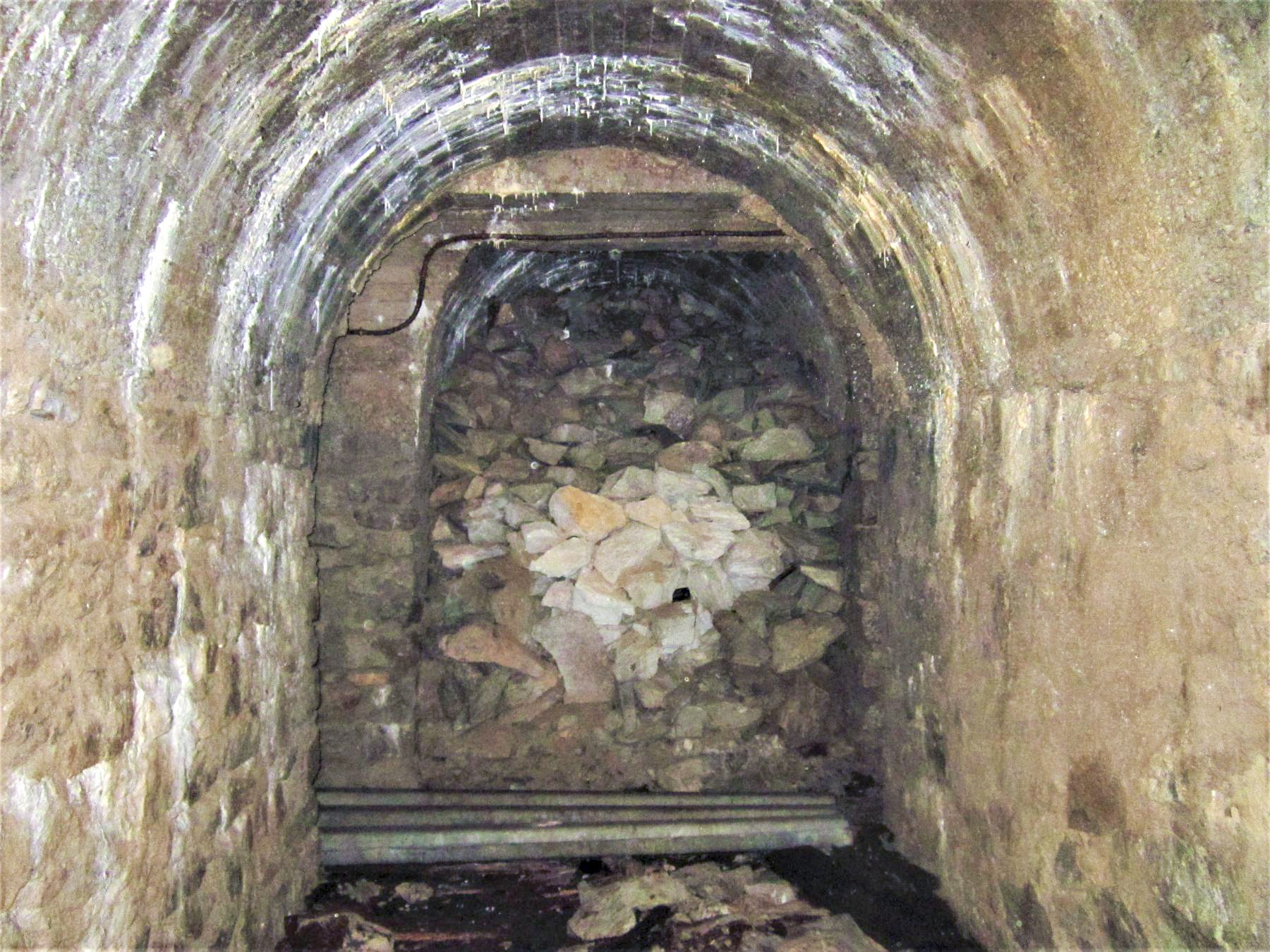 Ligne Maginot - AMODON - (Abri) - Local ventilation (comblé) - Gregory Fuchs