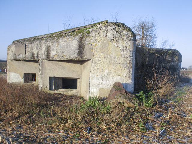 Ligne Maginot - A64 - QUATRE VENTS - (Blockhaus lourd type STG / STG-FCR - Double) - Chambres de tir sud-est - Smardz Félix