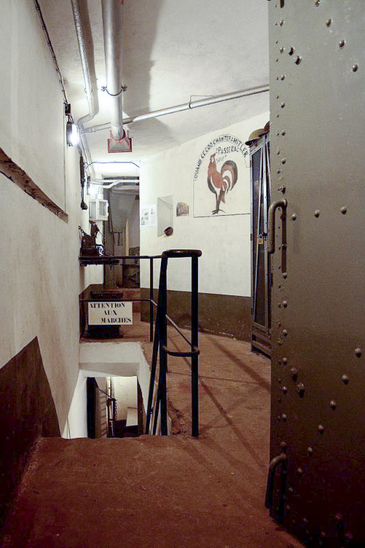 Ligne Maginot - CIMETIERE DU MONT DES BRUYERES - C2 - (Casemate d'infanterie) -  - JMBrams