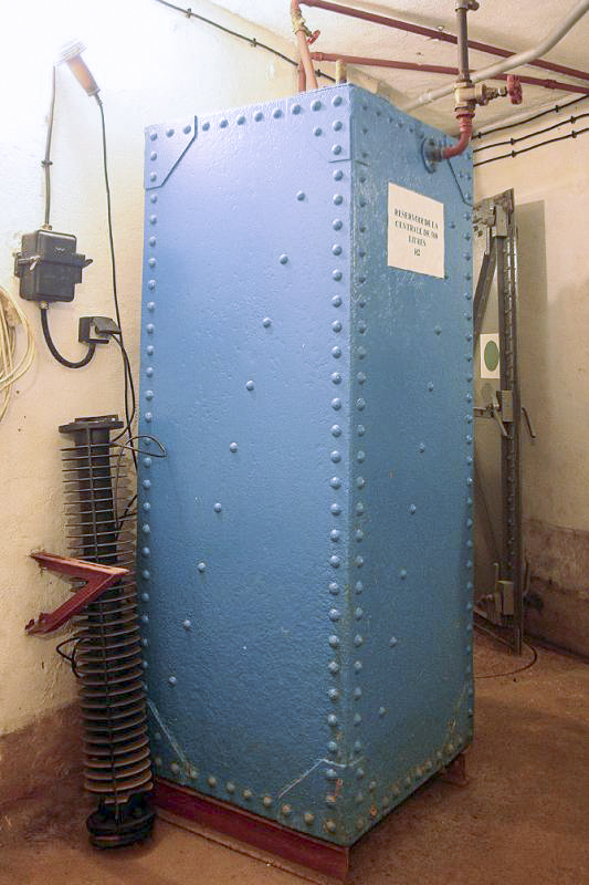 Ligne Maginot - CIMETIERE DU MONT DES BRUYERES - C2 - (Casemate d'infanterie) -  - JMBrams