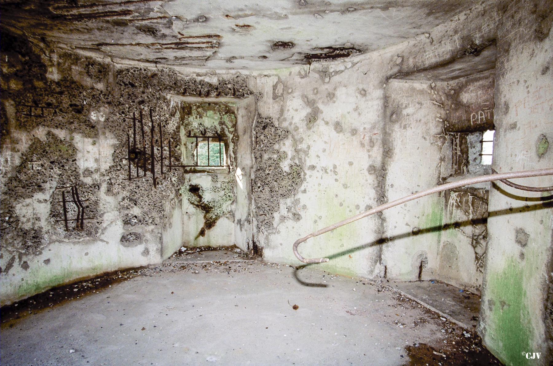 Ligne Maginot - LA TOUR - (Blockhaus pour canon) - L'intérieur du moulin  - Caspar Vermeulen