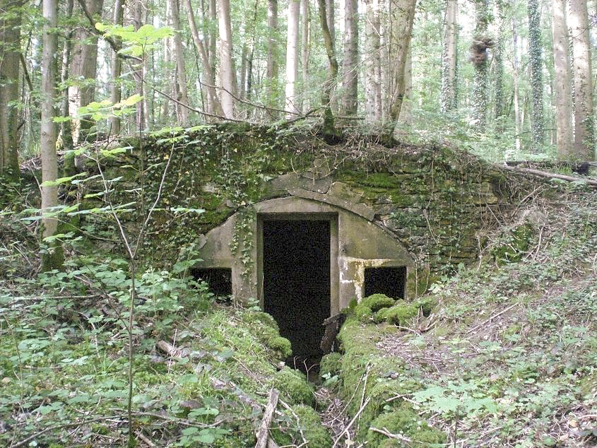 Ligne Maginot - BOIS BABERT (1 / 70° RAMF) - (PC) - Alvéole 1 - frantz