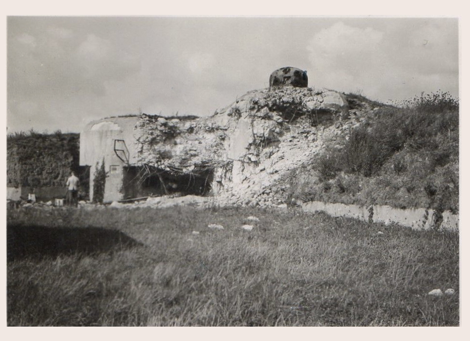 Ligne Maginot - ETH - (Ouvrage d'infanterie) - Bloc 2
Après les combats de 1940 - Inconnu