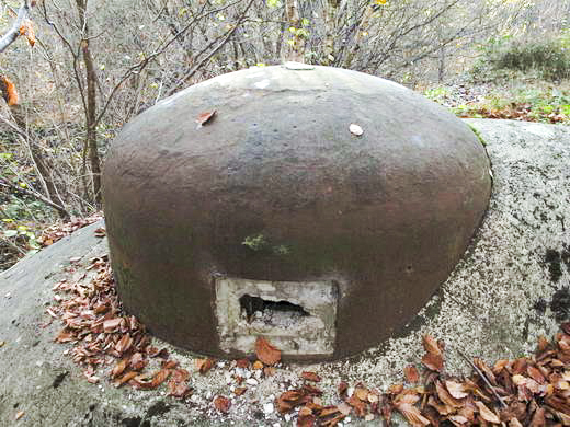 Ligne Maginot - HAUTE RIVE - C5 - (Casemate d'infanterie - double) - Cloche GFM type A, non transformée - AALMA - www.lignemaginot.com