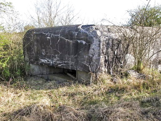Ligne Maginot - M113N - LA BARRIERE 2 - (Blockhaus pour arme infanterie) - Le créneau mitrailleuse - AALMA - lignemaginot.com