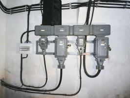 Ligne Maginot - SAINTE AGNES (SAG) - EO9 - (Ouvrage d'artillerie) - Bloc 2
Raccordement électrique