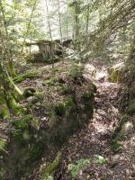Ligne Maginot - GLASBRONN - (Casernement) - Tranchée entre le casernement et la casemate de Glasbronn