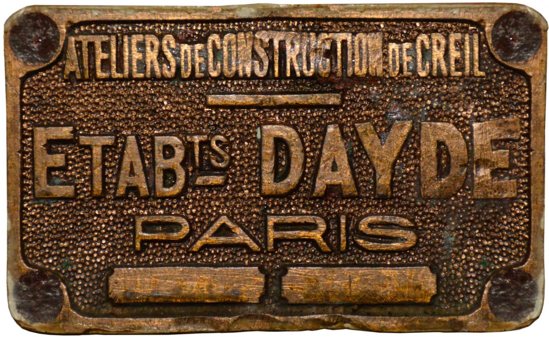 Ligne Maginot - Etablissements Daydé - Plaque constructeur sur dispositif d'obturation de galerie (Porte pare-souffle)