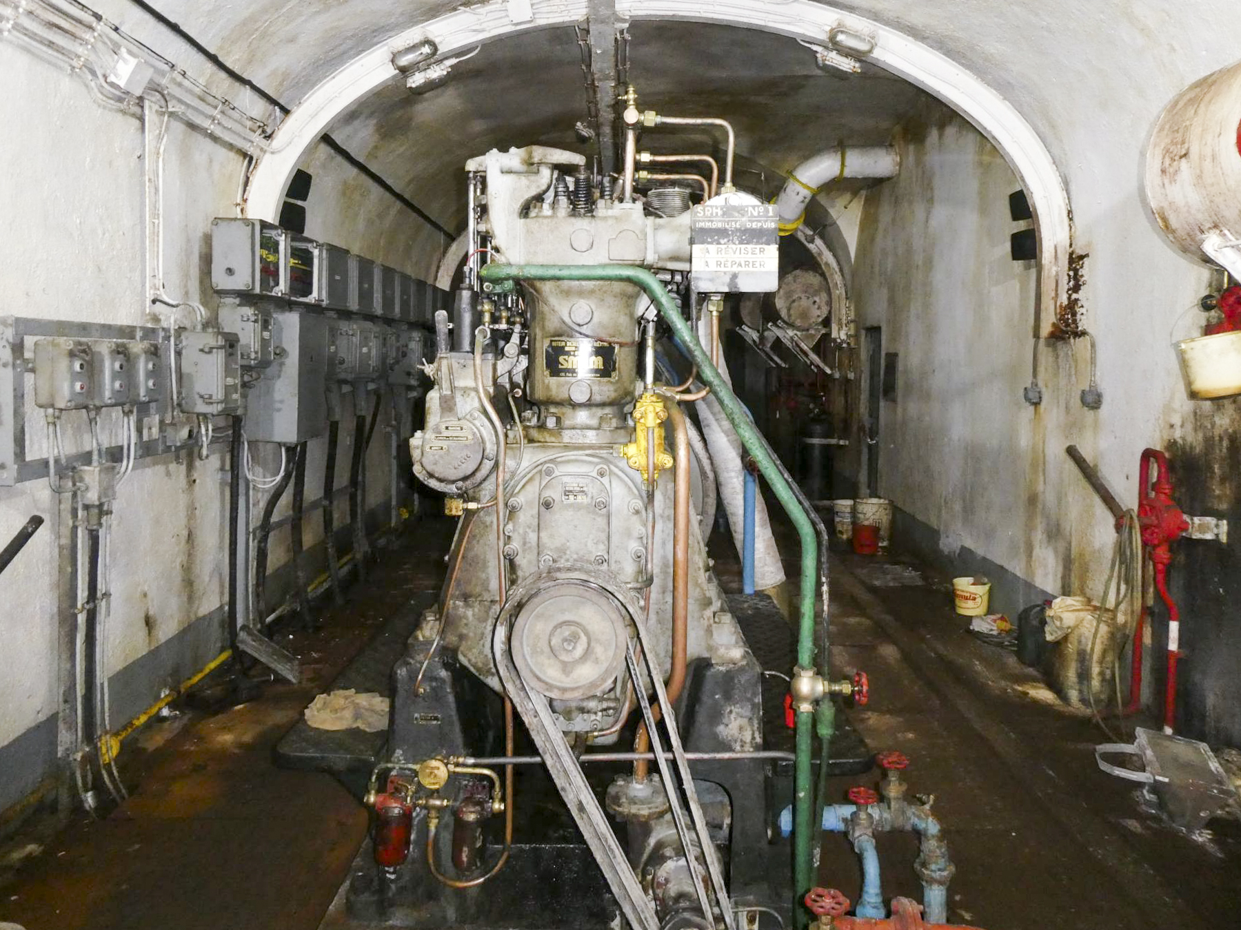 Ligne Maginot - SAINTE AGNES (SAG) - EO9 - (Ouvrage d'artillerie) - L'usine électrique - Daniel ELLENA - Philippe CUNY