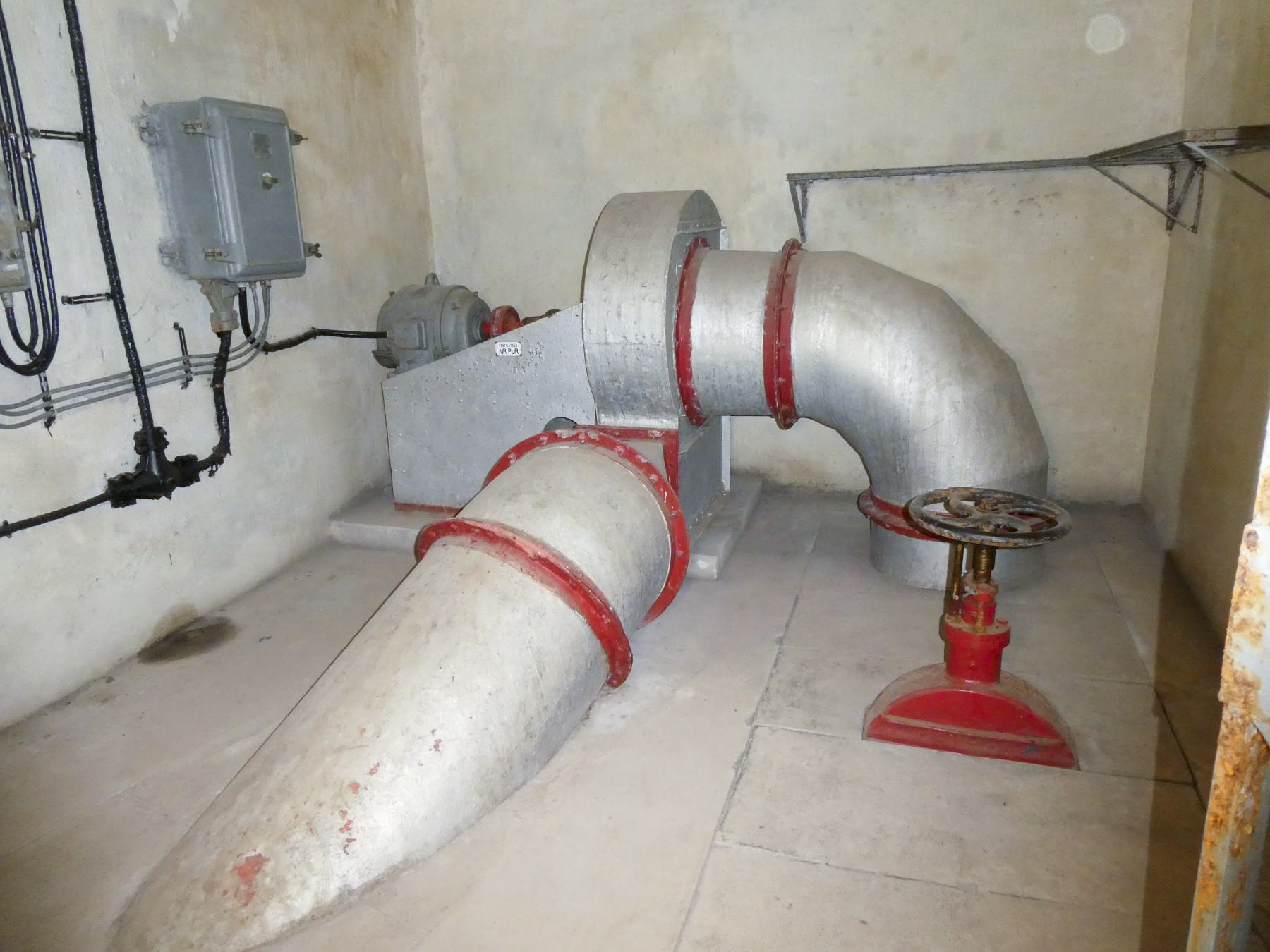 Ligne Maginot - SAINTE AGNES (SAG) - EO9 - (Ouvrage d'artillerie) - Salle de neutralisation - Daniel ELLENA - Philippe CUNY