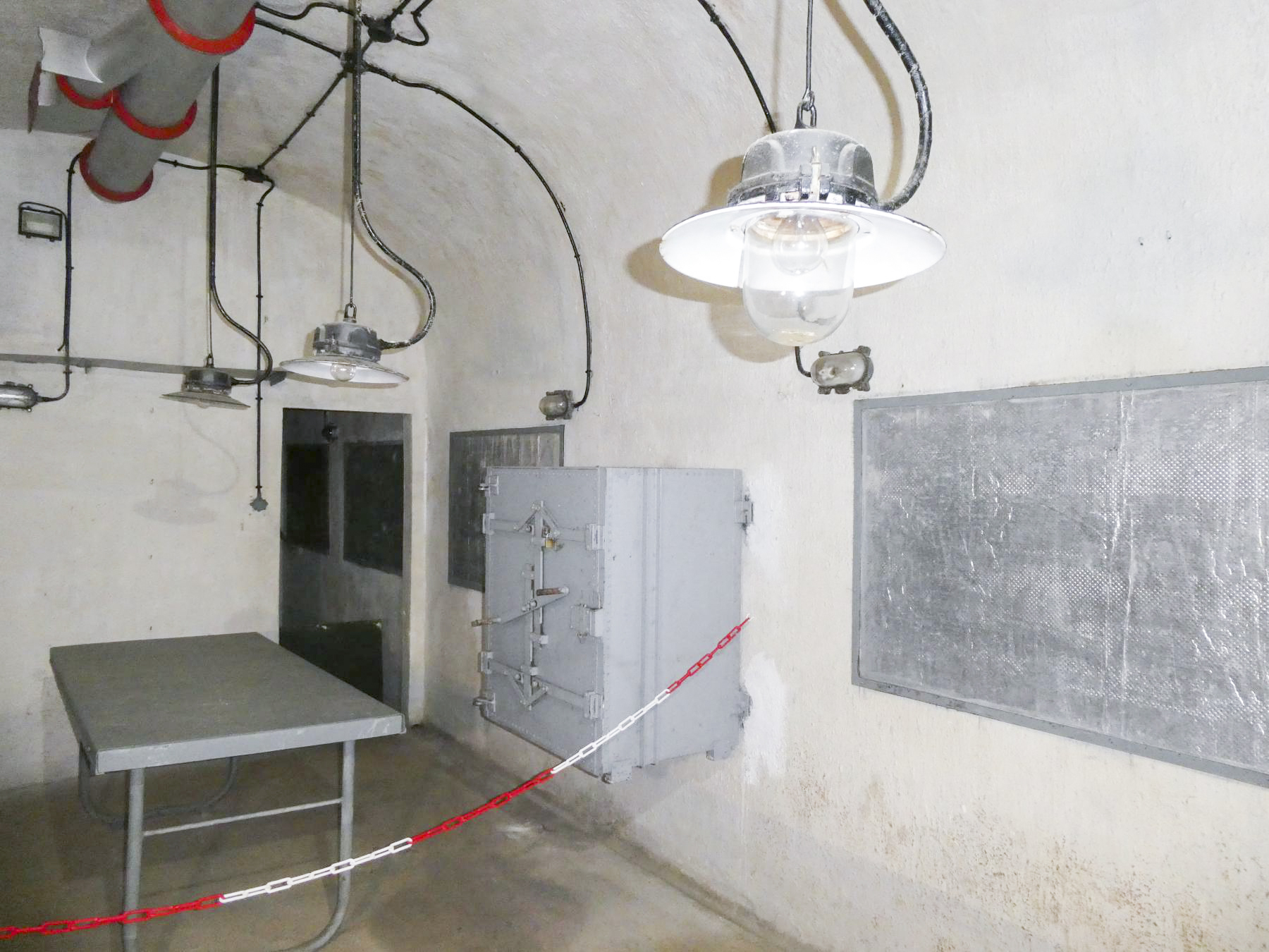 Ligne Maginot - SAINTE AGNES (SAG) - EO9 - (Ouvrage d'artillerie) - Le PC - Daniel ELLENA - Philippe CUNY