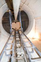 Ligne Maginot - 87 - VERNES - (Casemate d'infanterie) - Intérieur de la cloche GFM
La noria et l’échelle de montée réinstallées par les membres actuels de la casemate, celle-ci étant vide à la récupération.