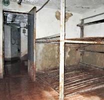 Ligne Maginot - LAVOIR - (Ouvrage d'artillerie) - Bloc 4 
Etage inférieur 
Chambre de troupe