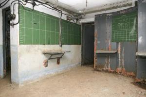 Ligne Maginot - LAVOIR - (Ouvrage d'artillerie) - Bloc 5
Etage inférieur
PC des 81
