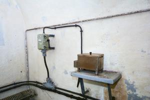 Ligne Maginot - ROCHE LA CROIX (RLC) - (Ouvrage d'artillerie) - Bloc 5
Installation de régénération des boites et blocs Silicagel dans la sous station