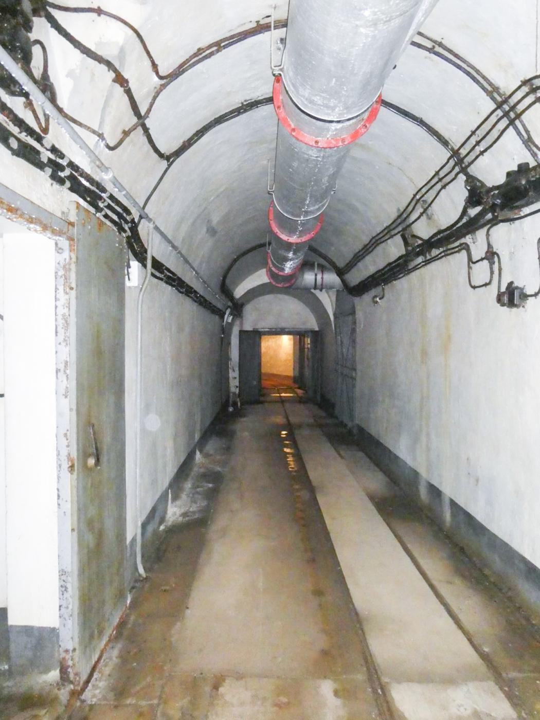 Ligne Maginot - BARBONNET (BT) - (Ouvrage d'artillerie) - Galerie d'accès au bloc 2 - Daniel ELLENA - Philippe CUNY