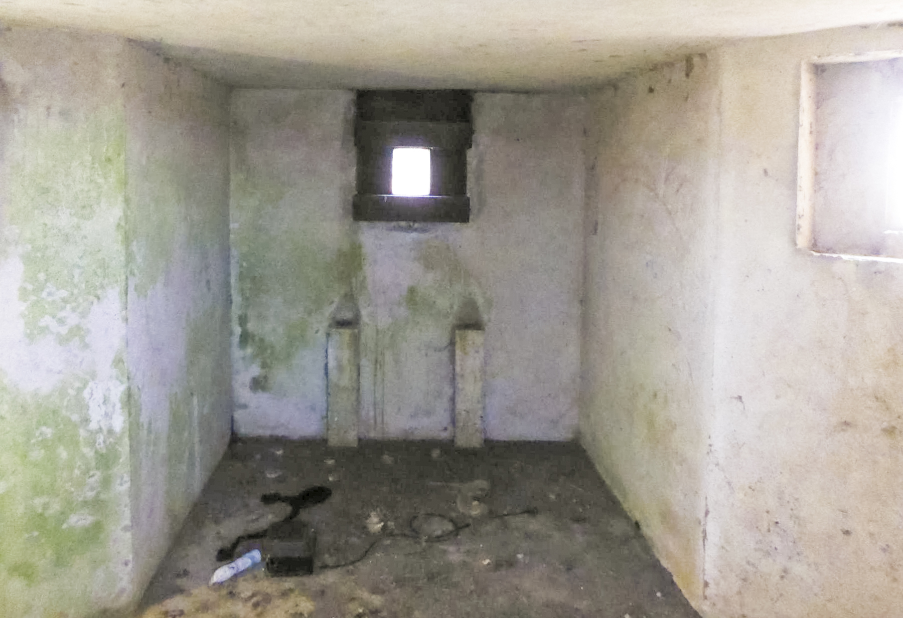 Ligne Maginot - B454 - QUAROUBLE (PDS - PC S/S-QUARTIER ONNAING) - (Abri actif) -  - François VILLARS
