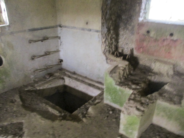 Ligne Maginot - B477 - ESTREUX NORD - (Blockhaus pour canon) - Intérieur du blockhaus. - Smardz Félix