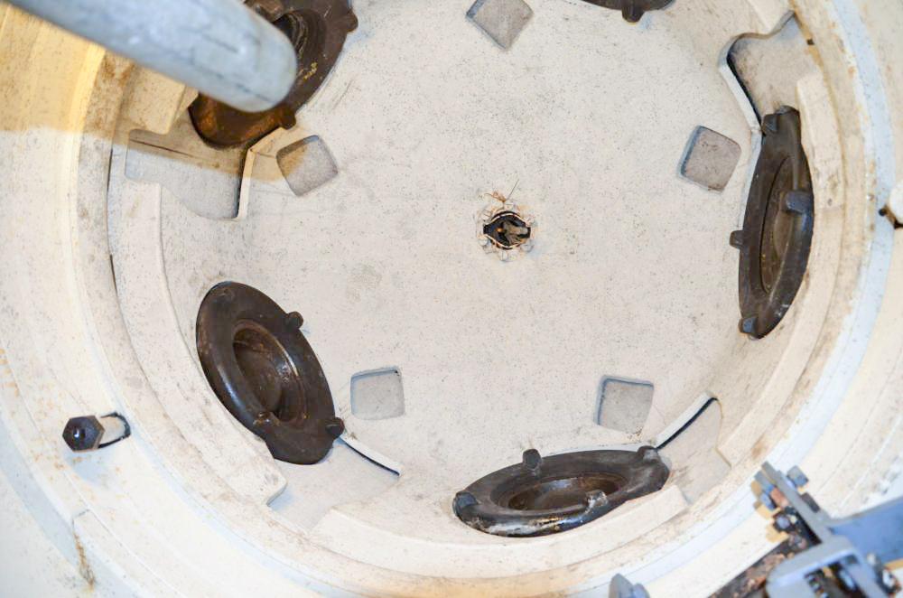 Ligne Maginot - 87 - VERNES - (Casemate d'infanterie) - Intérieur de la cloche GFM - D. Froehly