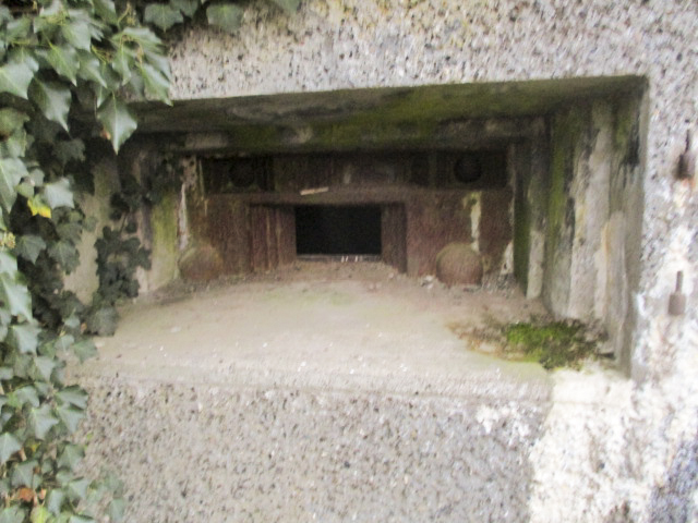 Ligne Maginot - B488 - CIMETIÈRE DE CURGIES - (Blockhaus pour canon) -  - Smardz Félix