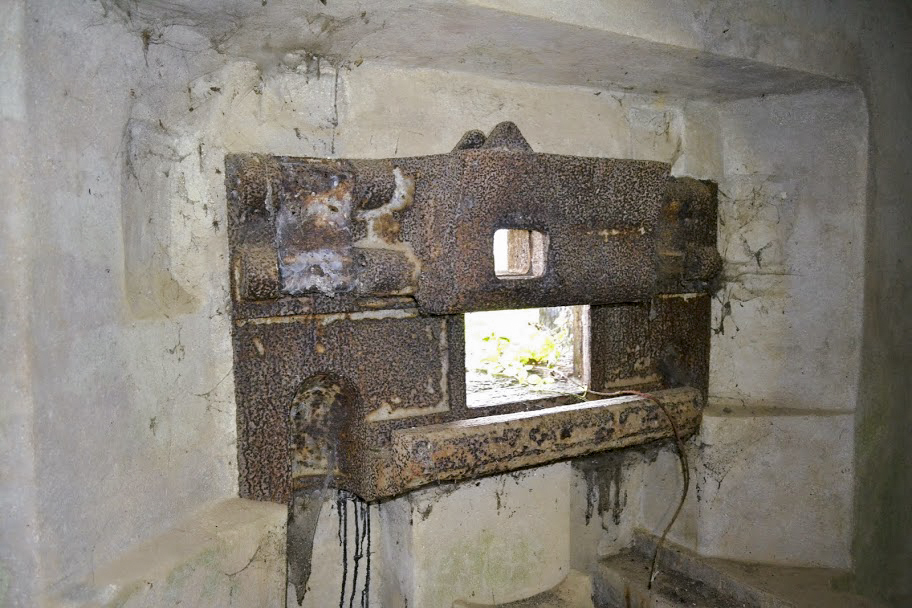 Ligne Maginot - B521 - STATION DE WARGNIES - (Blockhaus pour canon) - La trémie Pamart-Lemaigre - PAVEL Jan