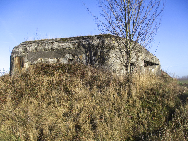 Ligne Maginot - B521 - STATION DE WARGNIES - (Blockhaus pour canon) -  - Smardz Félix