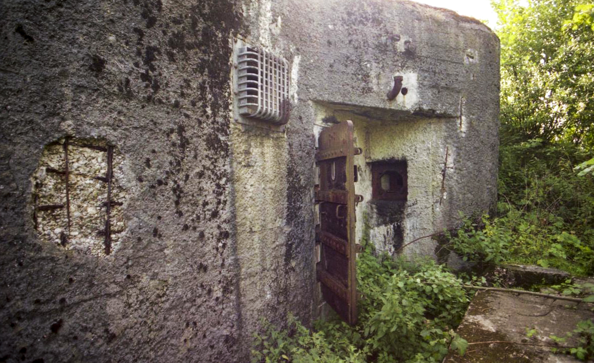 Ligne Maginot - TRIEUX D'ESCAUPONT OUEST - C9 - (Casemate d'infanterie) -  - Valentin Hemmert