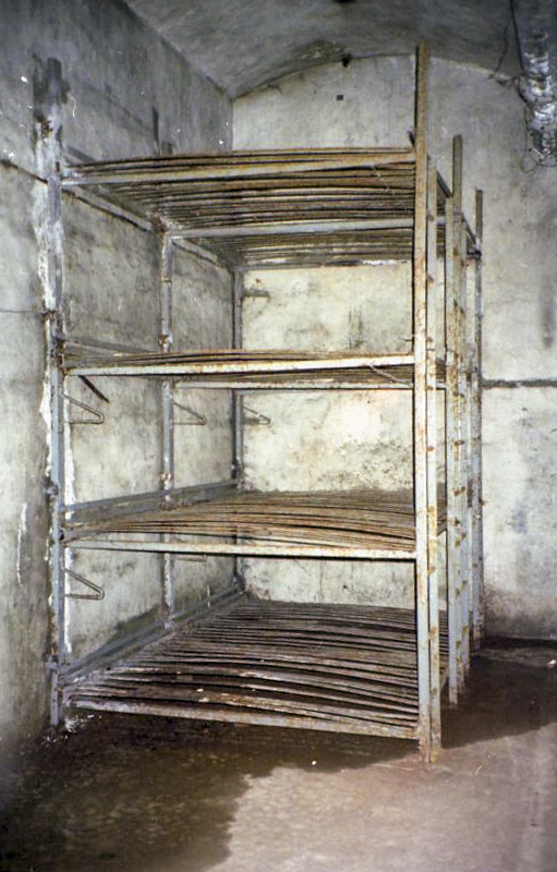 Ligne Maginot - LAVOIR - (Ouvrage d'artillerie) - Chambre de troupe - Ellena-Cuny