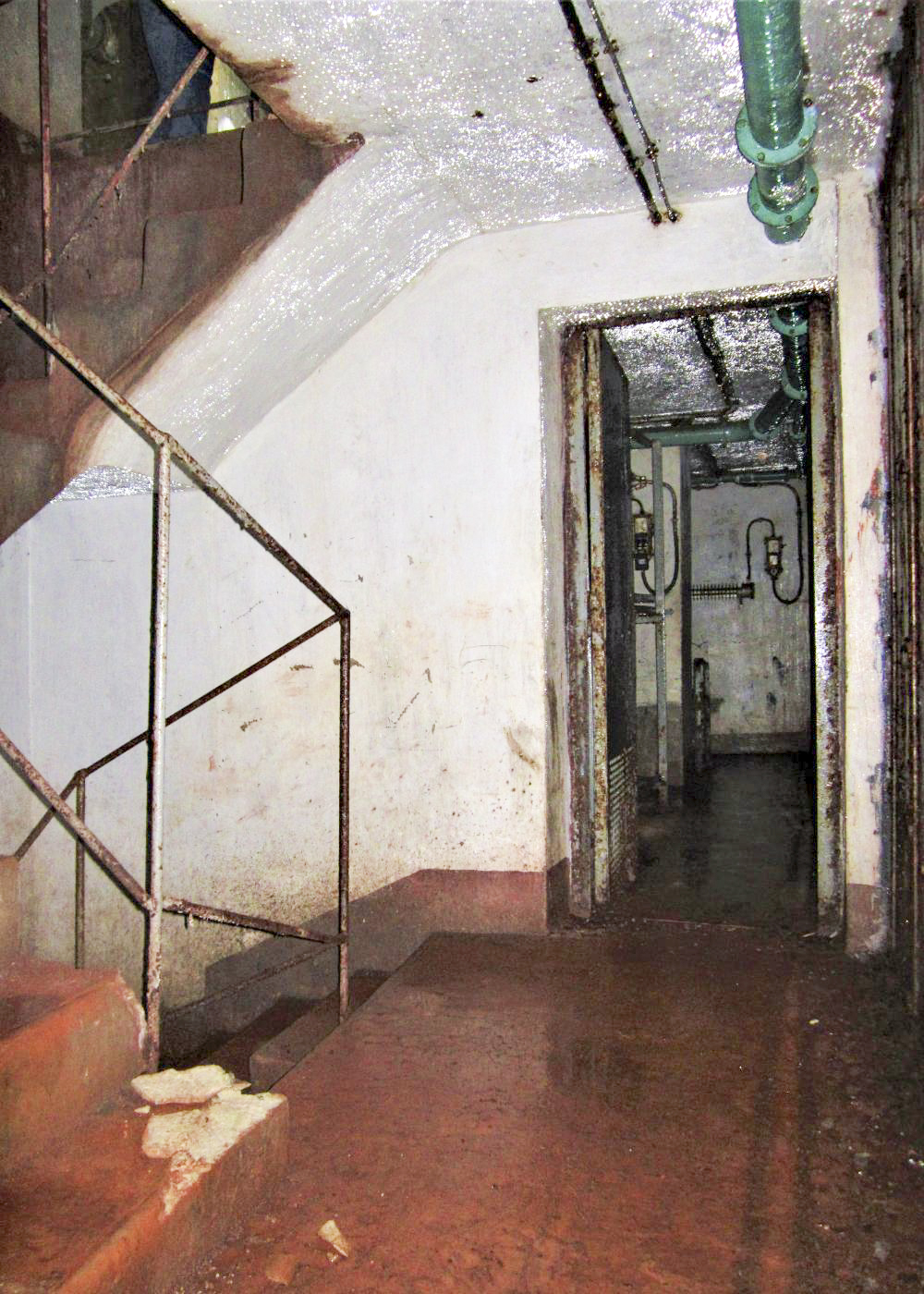 Ligne Maginot - LAVOIR - (Ouvrage d'artillerie) - Bloc 4
Palier de l'étage inférieur - Gregory Fuchs