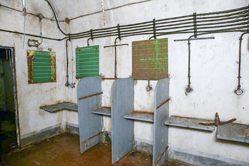 Ligne Maginot - LAVOIR - (Ouvrage d'artillerie) - PC de l'ouvrage - ZEIG Marc